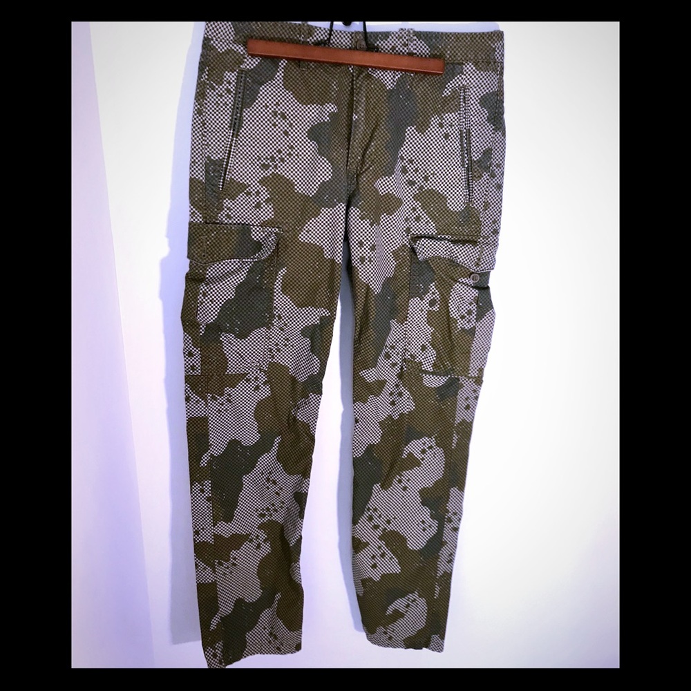 Levi’s Fatigue Cargo Pants